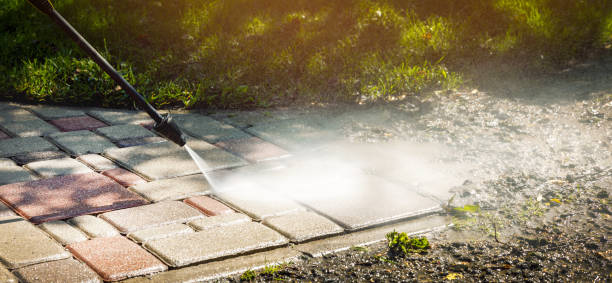 Best Concrete Sealing  in Dewitt, IA